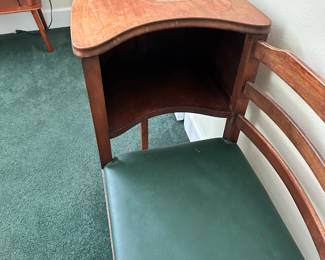 #95 - $80 - Telephone stand & chair 31wx14dx30t