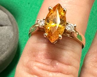 #108 - $80 - 14kt yellow ring sz 5 1/2 with yellow stone 3.8gr