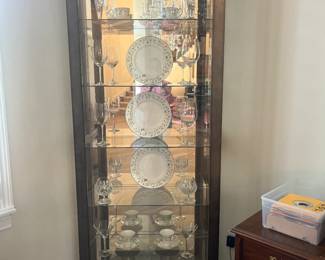 Pair of glass lighted etagere Cabinets,
30 x 13 x 79