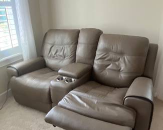 Dual reclining electric loveseat with center console
