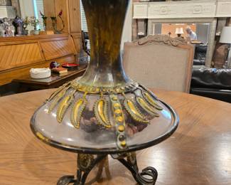 eye-catching metal/glass centerpiece vase