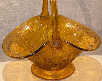 large amber Tiara glass Bride's basket