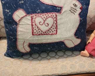 lots of folk art, primitive country style