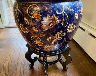 Blue Chinese fishbowl 21"h x 17" diameter