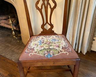 6 antique Chippendale side chairs with needlepoint seats