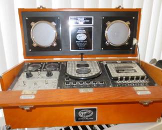 Charles Lindbergh Spirit of St. Louis CD & Tape Player AM/FM Radio