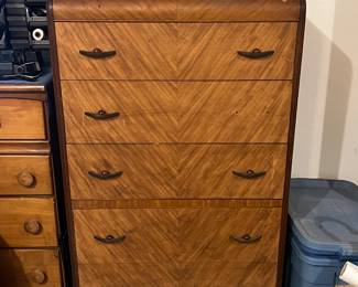 MCM dresser