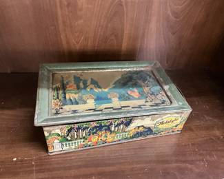 1920's Art Deco Tin Box