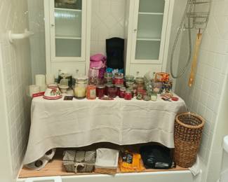 Candles and bathroom decor