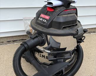 Craftsman 5 Gal Wet/Dry CMXEVXA18115 Vac!