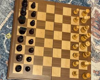 Wooden Staunton Chess Set Folding Box Magnetic Travel Game