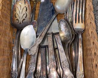 Old Company Plate Silver Plate “Signature Rose”
Flatware!