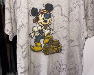 Vtg Walt DisneyWorld Mickey “A Pirate's Life” Tee Shirt!