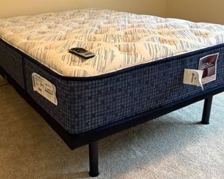 Brand New Never Slept On Full Size Adjustable Bed / Mattress