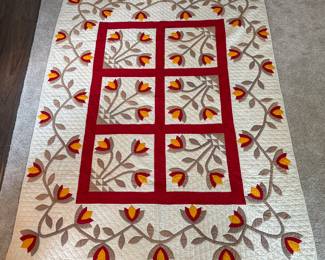 Red Square Tulip Appliqué Quilt (86”x68”)