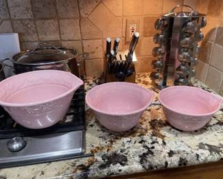 Pink Nesting Bowls w/ spouts. No mark.
