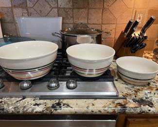 Nesting Bowls, Set of 3, 6" 5" 4"