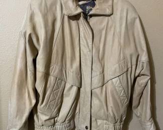 Men's Leather Jacket. Size L
