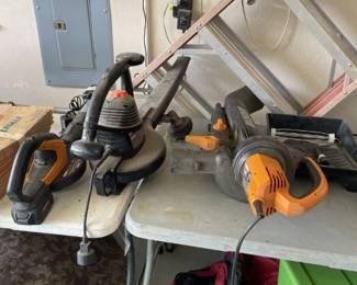Misc yard tools - Leaf Blower, Hedge trimmer