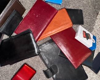 newer wallets (nope, they're all empty!)