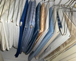 Lovely linens, and Matchingnapkins