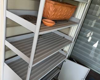 Outdoor eteger