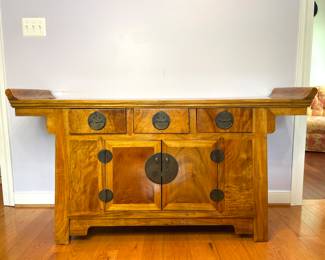 Antique Chinese alter