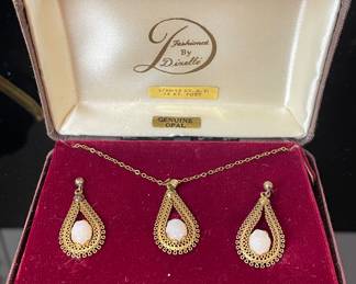 Opal 1/20 12k GF necklace & matching 14k gold post earring vintage