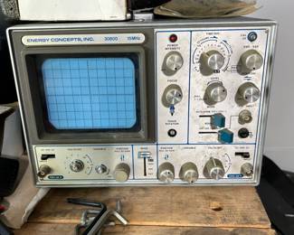 Energy Concepts, Inc. 30800 15MHz oscillator