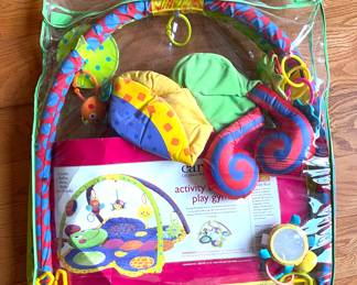 Activity play pad