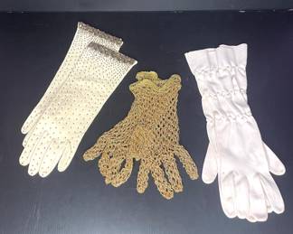 Vintage gloves