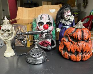 Large collection of Halloween decor, accessories, props & more!