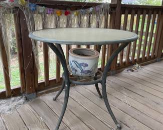 Outdoor bistro table