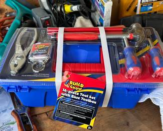 Build and Grow 16-piece tool set with blue toolbox - brand new