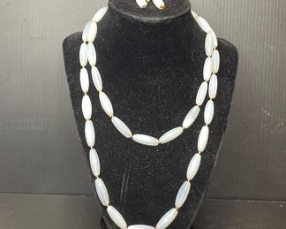 Bead long strand necklace & matching earring, likely moonstone