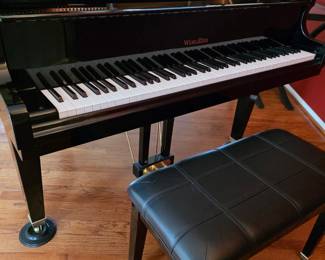 Stunning black lacquer Baby Grand. SEND A BID to: proqfineart@gmail.com