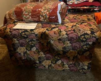 Flower printed chest