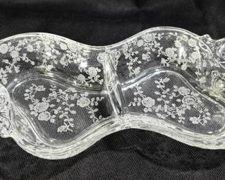 divided relish or candy dishes,