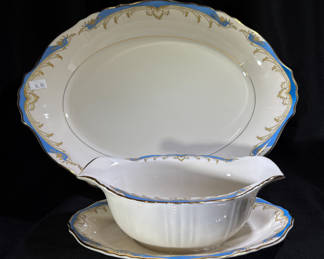 “Carvel” Platters and Gravy Boat