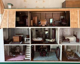 Doll House Is Fully Furnished