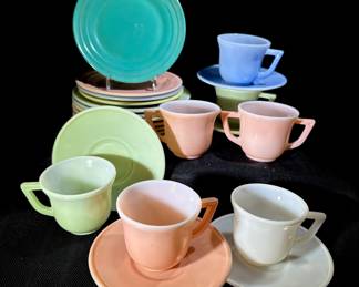 Hazel Atlas “Little Hostess” Tea Cups and Plates (1940s)