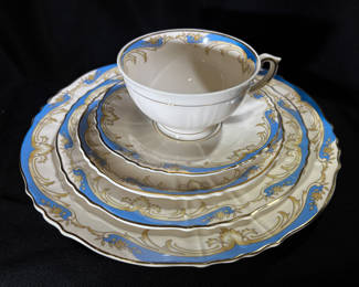 Vintage Syracuse China “Carvel”