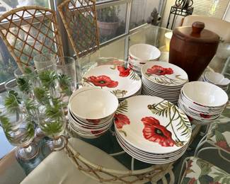 Dishes $3 a piece