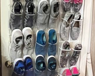 Woman’s shoes. Size 10