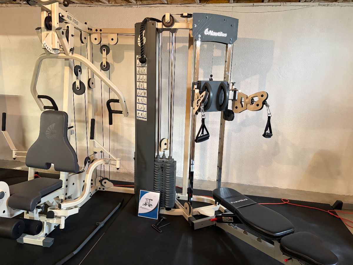 Nautilus NS-700 Multi-Gym Two Stack System - excellent condition