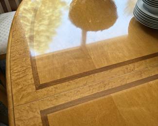 View of the top of the dining table - excellent condition