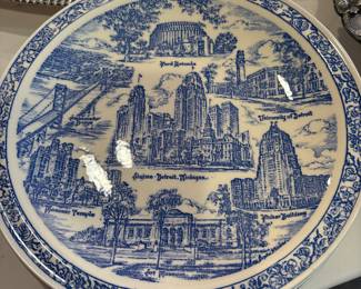 Vernon Kilns - plates made expressly for Hudson's Detroit