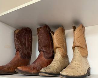 Cowboy boots - size 11M - men's