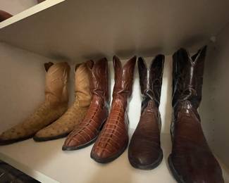 Cowboy boots - size 11M - men's