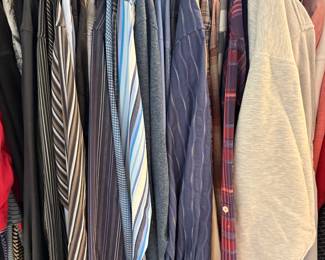 Long-sleaved shirts and sweatshirts